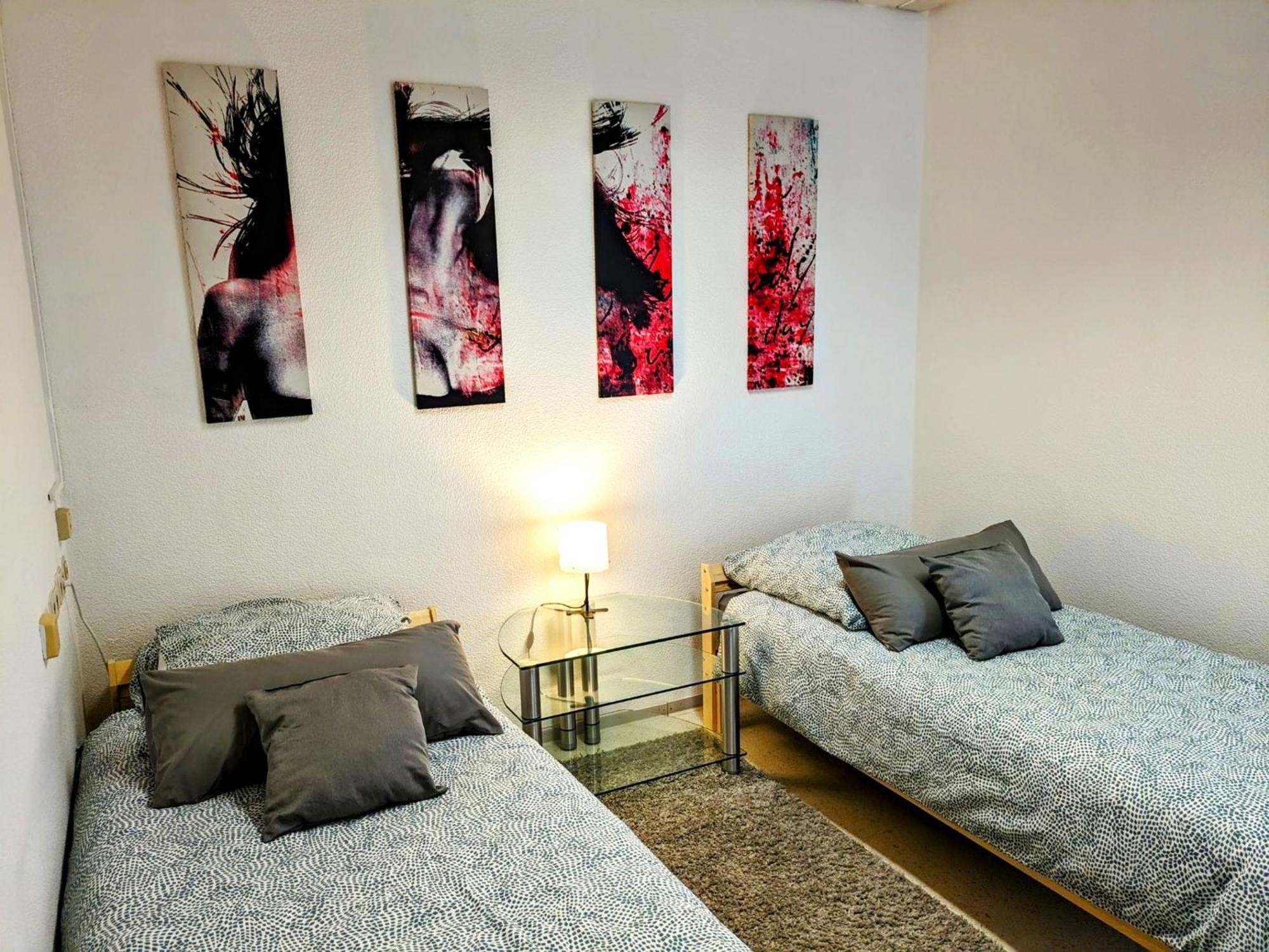 4 Zimmer Geraeumige Und Ruhig Gelegene Ferien- Und Monteurwohnung Nur Fuer Sie Allein Aujvari Vermietungen Spiegelberg Exterior foto