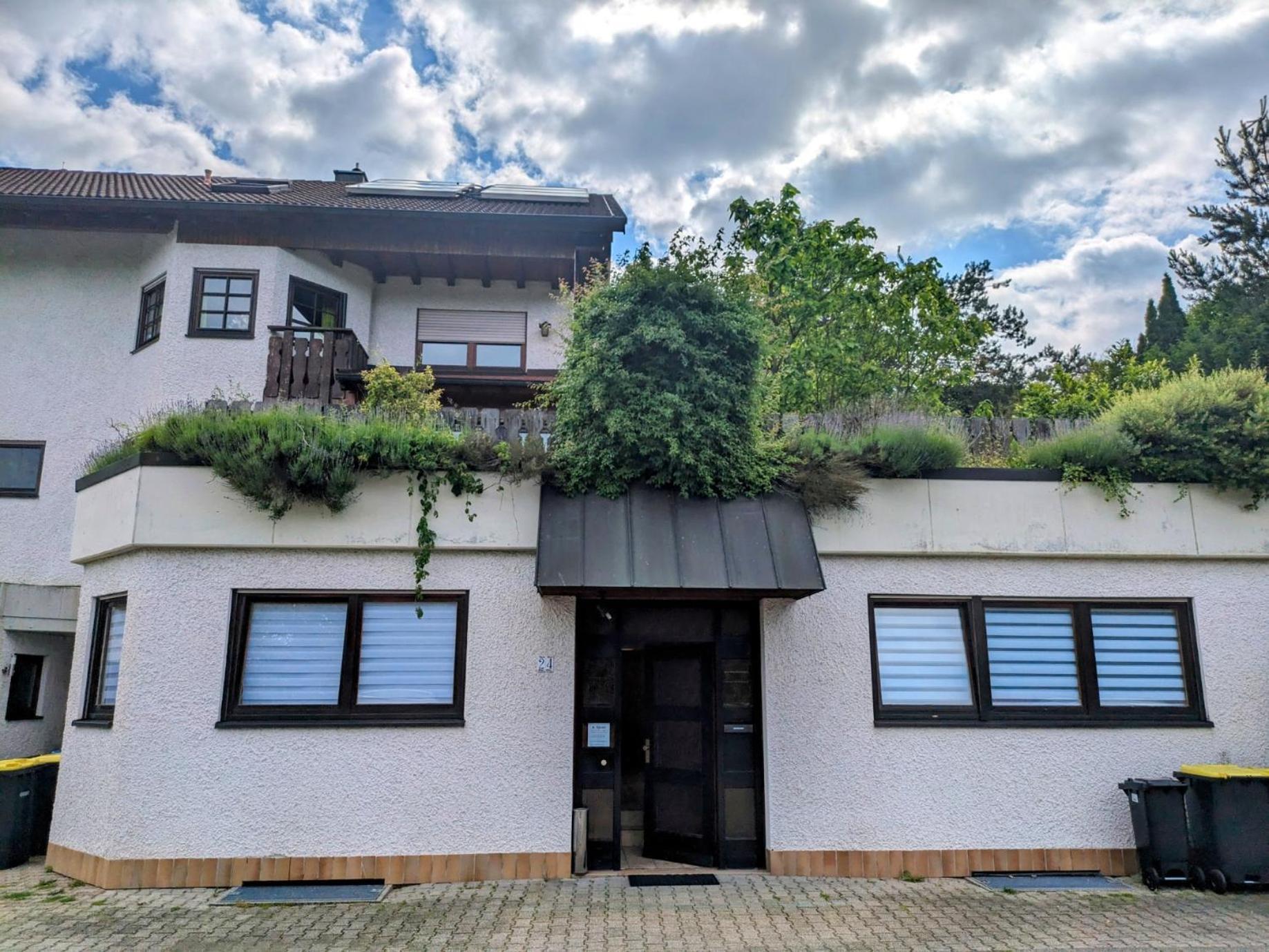 4 Zimmer Geraeumige Und Ruhig Gelegene Ferien- Und Monteurwohnung Nur Fuer Sie Allein Aujvari Vermietungen Spiegelberg Exterior foto